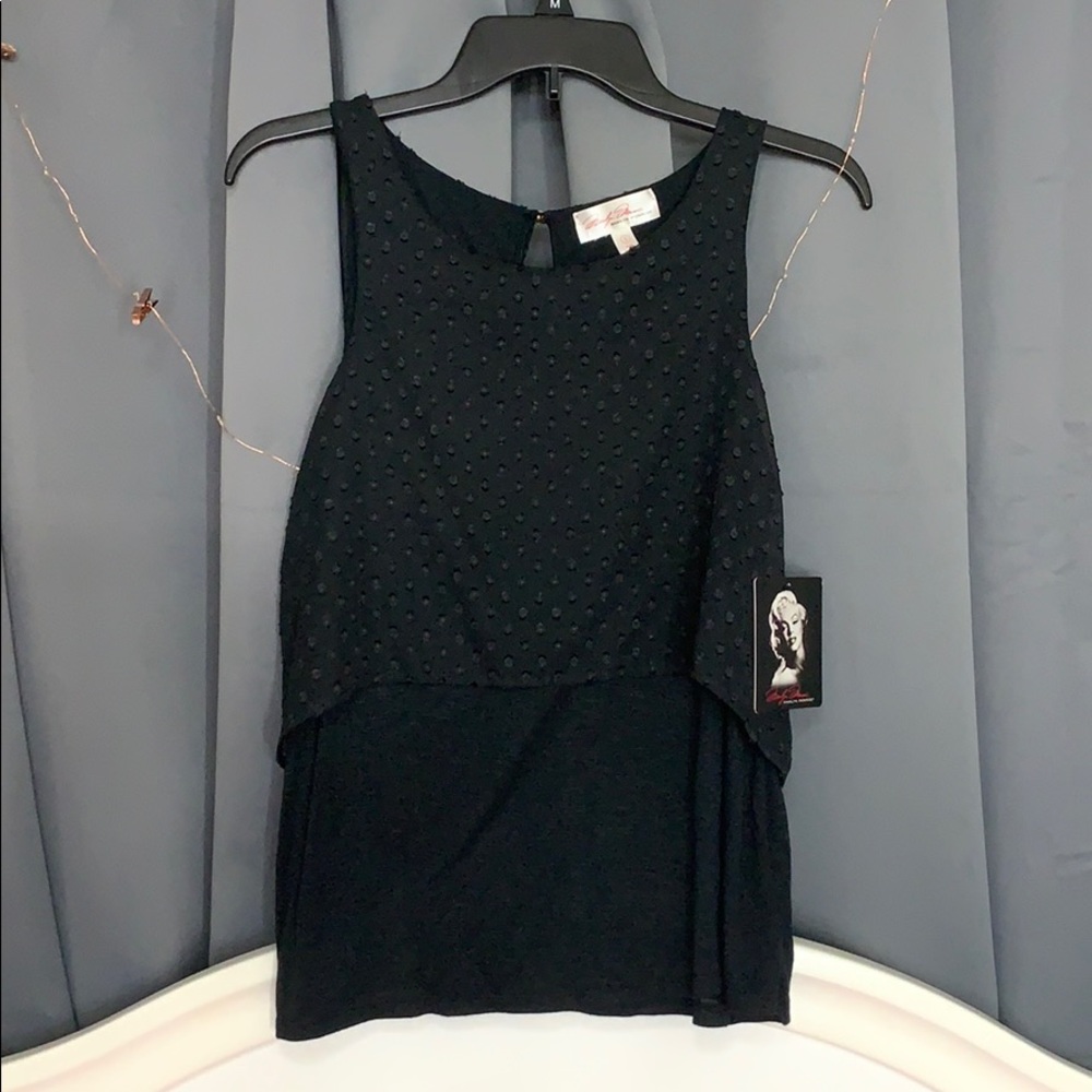 COPY - Marilyn Monroe Black sleeveless blouse
